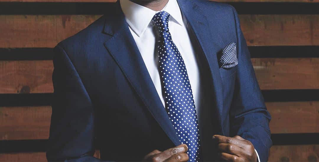 You are currently viewing Step Up Your Style: Why a Custom-Tailored Suit Is Your Best Investment